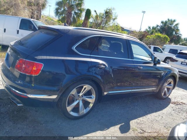 SJAAM2ZV2KC027805 Bentley Bentayga V8