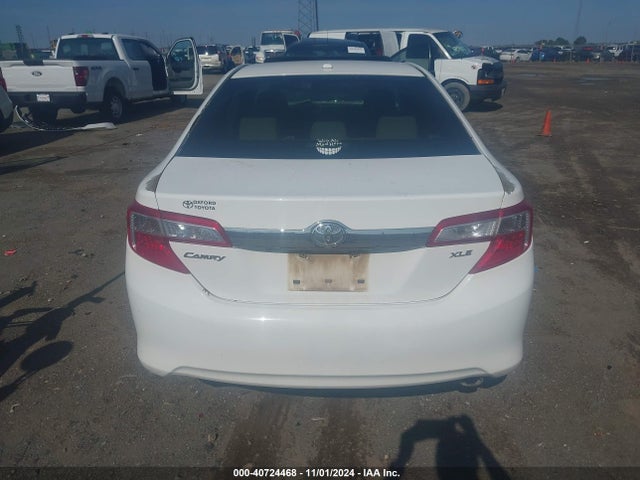 Toyota CAMRY XLE 2014 4T4BF1FK2ER428479 Image 16