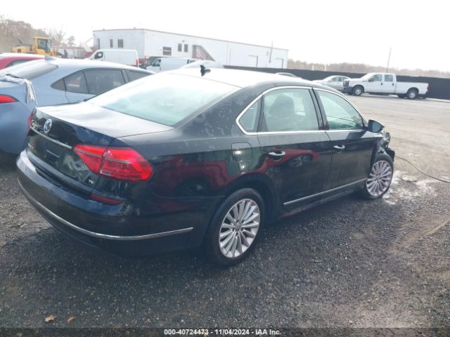 1VWBT7A33GC047384 Volkswagen Passat 1.8t Se
