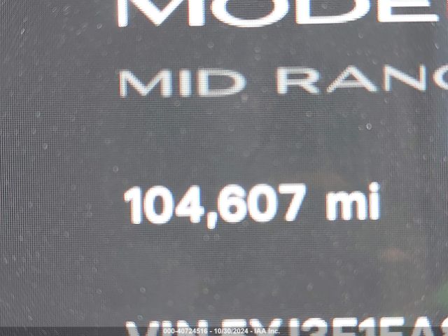 5YJ3E1EA8JF152889 Tesla Model 3 Long Range/mid Range