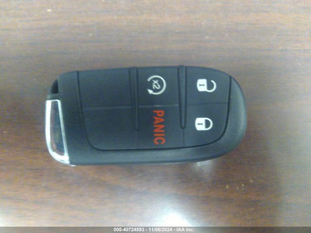 ZACNJDD15PPP37483 Jeep Renegade Limited 4x4