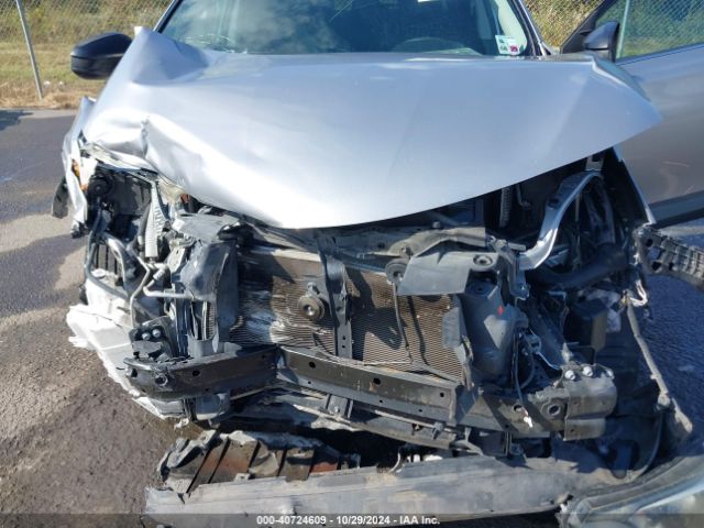 2T3ZFREV8GW247819 Toyota RAV4 LE