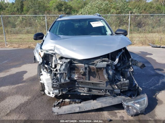2T3ZFREV8GW247819 Toyota RAV4 LE
