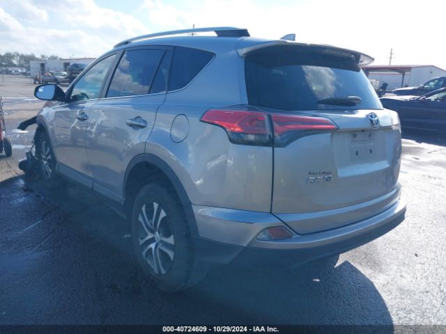 2T3ZFREV8GW247819 Toyota RAV4 LE