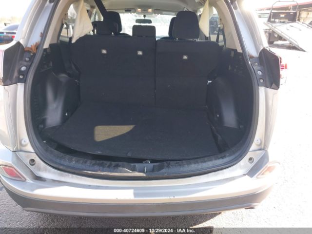 2T3ZFREV8GW247819 Toyota RAV4 LE