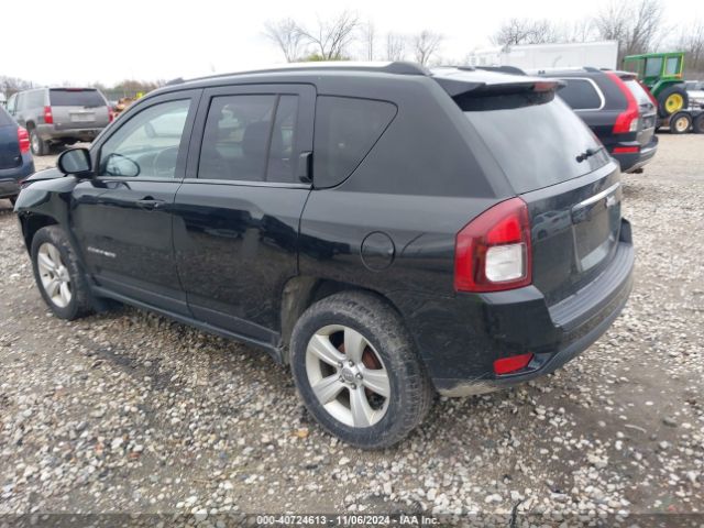 1C4NJCEB1ED699864 Jeep Compass Latitude
