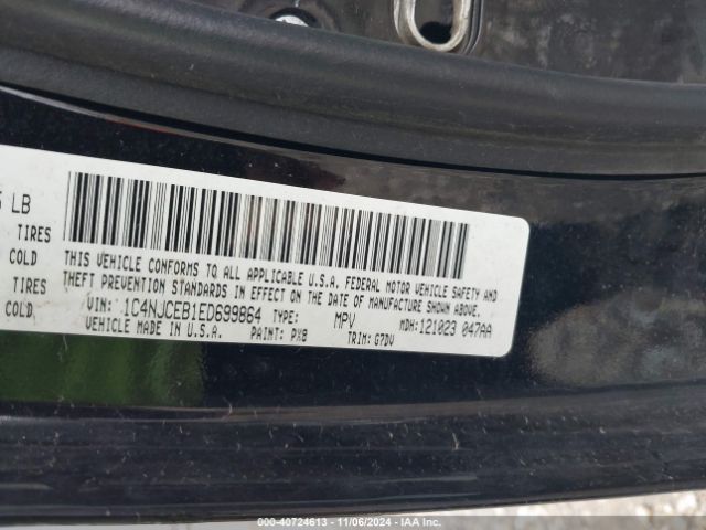 1C4NJCEB1ED699864 Jeep Compass Latitude