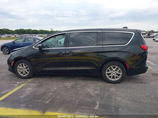 Chrysler Voyager Lx 2022 2C4RC1CG4NR226584 Image 14