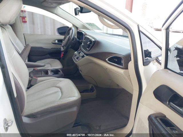 2C4RC1BG5HR505919 Chrysler Pacifica Touring-l