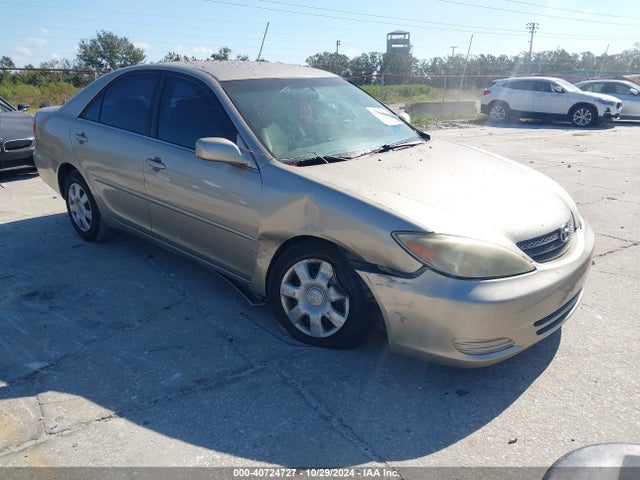 40724727 :رقم المزاد ، 4T1BE32K43U124176 vin ، 2003 Toyota Camry Le مزاد بيع
