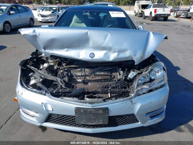 WDDGJ4HB4EG325490 Mercedes-Benz C 250