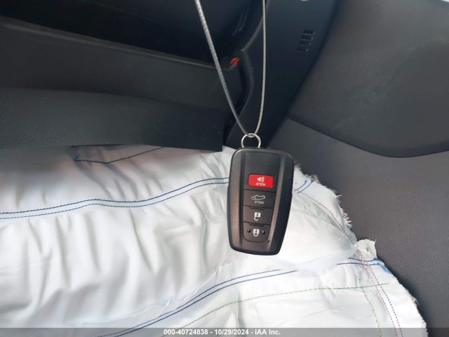 Toyota Rav4 Xle Premium 2019 JTMC1RFV0KD036087 Image 11