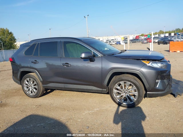 Toyota Rav4 Xle Premium 2019 JTMC1RFV0KD036087 Image 13