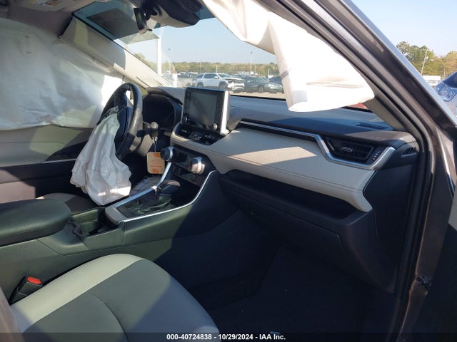 Toyota Rav4 Xle Premium 2019 JTMC1RFV0KD036087 Image 5