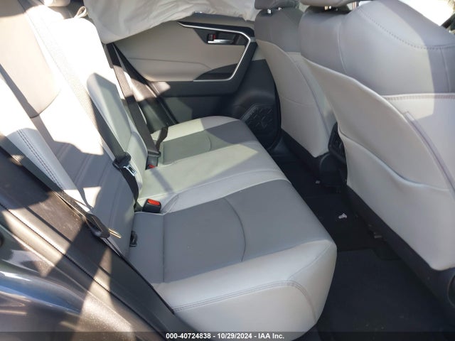 Toyota Rav4 Xle Premium 2019 JTMC1RFV0KD036087 Image 8