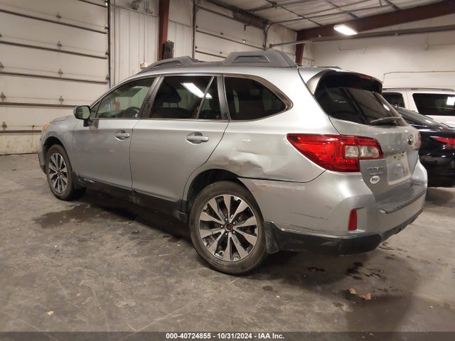 Subaru Outback 2.5i Limited 2015 4S4BSBJC8F3242819 Image 3