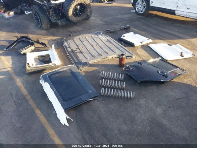 1C4BJWDG7EL119878 Jeep Wrangler Unlimited Sport