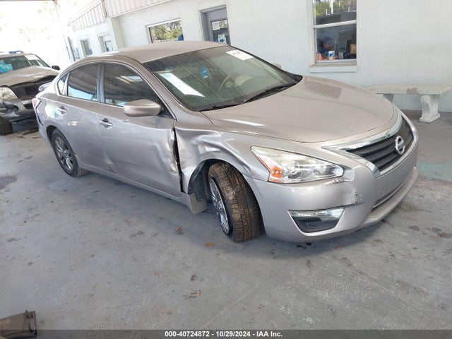 Nissan Altima 2.5 S 2015 1N4AL3AP8FC499703 Image 1