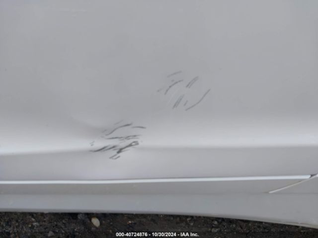 3LN6L5C99HR607899 Lincoln MKZ SELECT