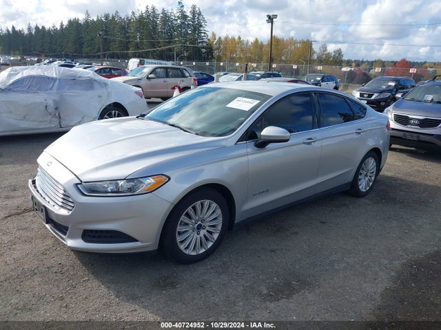 Ford Fusion Hybrid S 2016 3FA6P0UU8GR388680 Image 2