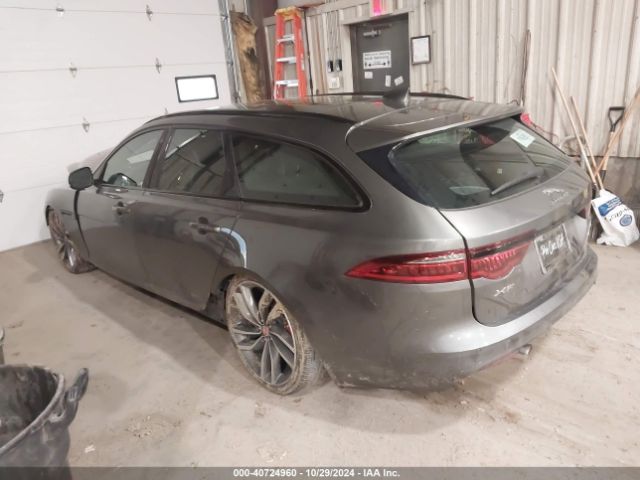 2018 JAGUAR XF SAJBM2FV3JCY63601 Photo 2