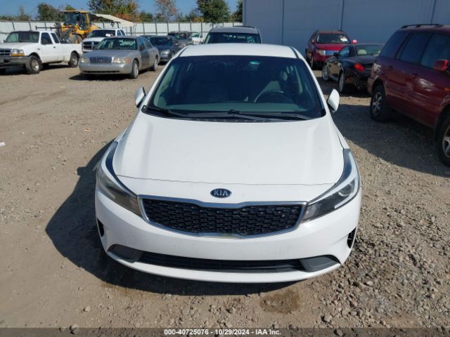 3KPFK4A73HE108588 KIA FORTE LX