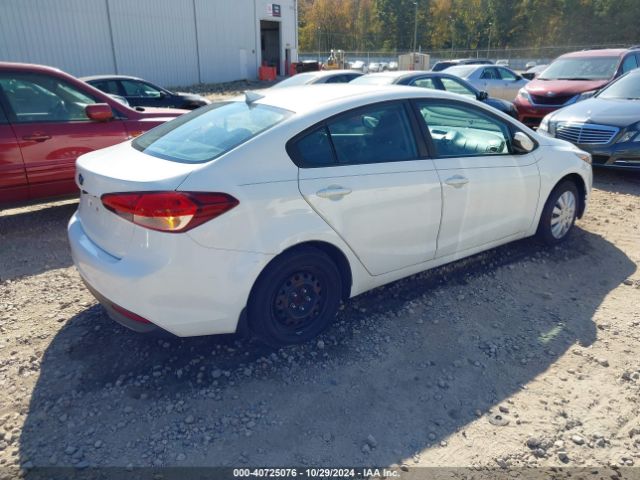 3KPFK4A73HE108588 KIA FORTE LX