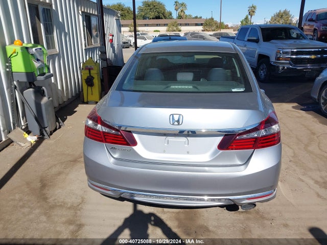 Honda ACCORD LX 2017 1HGCR2F32HA055041 Image 16