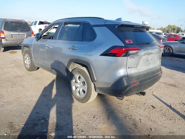 Toyota RAV4 LE 2021 2T3H1RFV5MC106213 Image 3