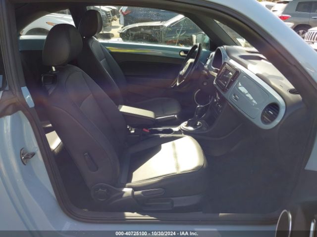 3VWJ17AT9EM666620 Volkswagen Beetle 1.8t