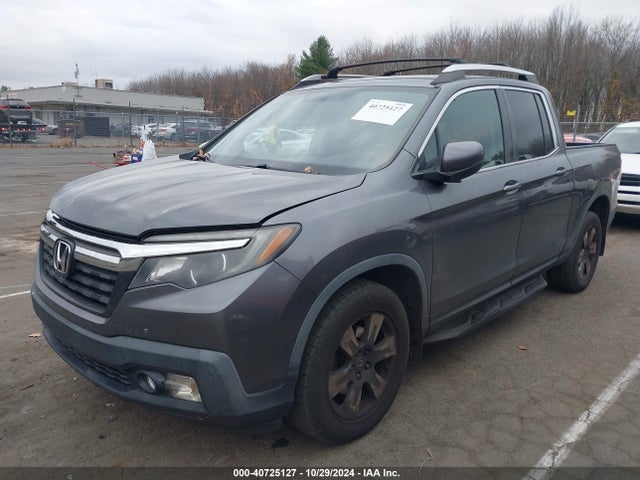 Honda Ridgeline Rtl-t 2017 5FPYK3F67HB008966 Image 2