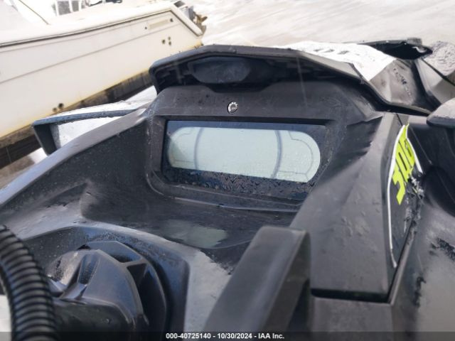 2021 SEADOO RXP-300 YDV79383D121      Photo 6