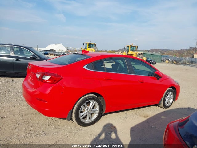 1G1BE5SM3J7238529 Chevrolet Cruze Lt Auto