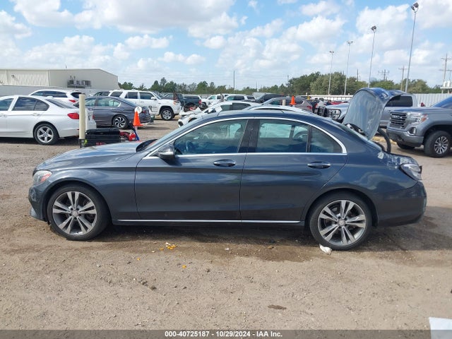 55SWF4KB4FU032389 Mercedes-Benz C 300 4matic/luxury 4matic/sport 4matic