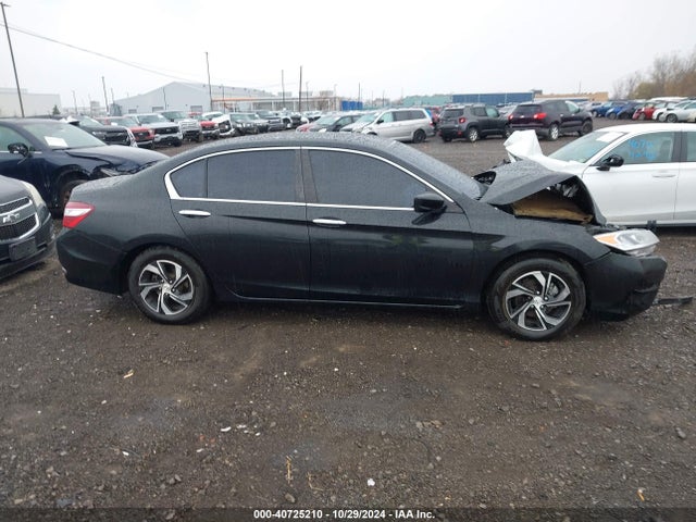 Honda ACCORD LX 2017 1HGCR2F36HA102149 Image 13