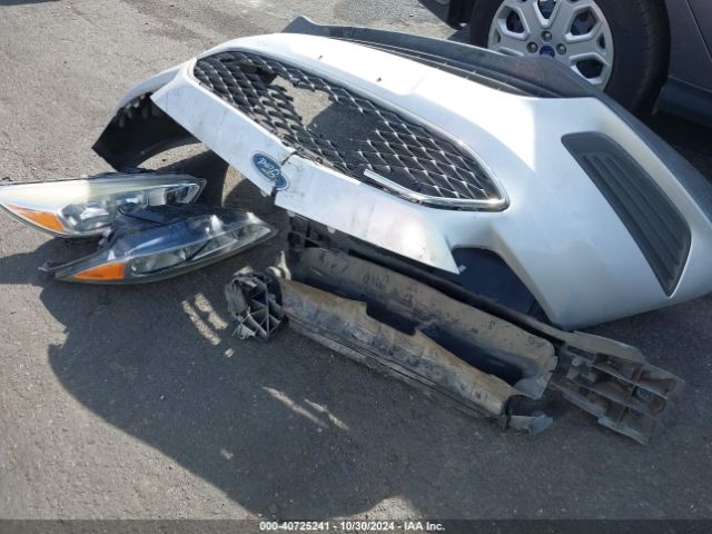 1FADP3E27JL313111 Ford FOCUS S