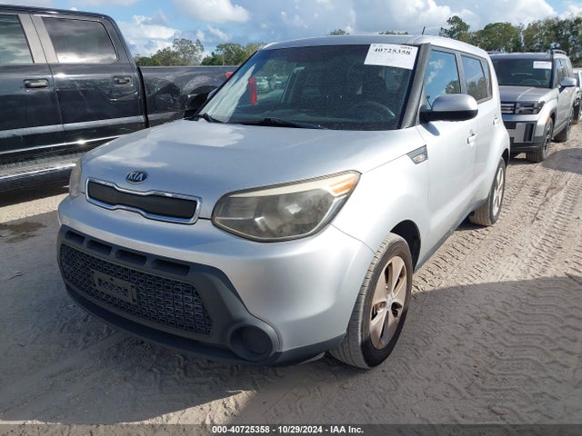 KIA Soul 2014 KNDJN2A25E7706445 Image 2
