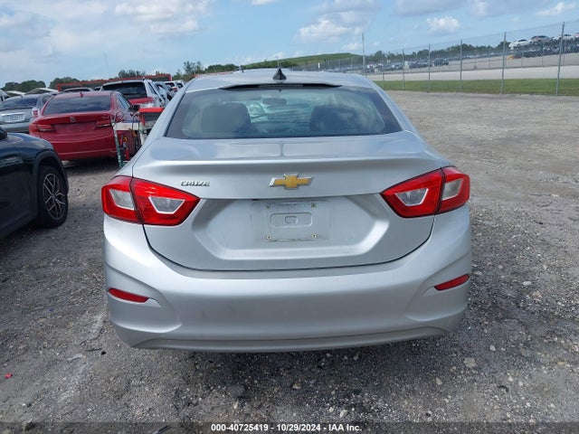 Chevrolet Cruze Ls Auto 2018 1G1BC5SM2J7127847 Image 16
