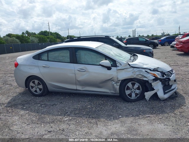 Chevrolet Cruze Ls Auto 2018 1G1BC5SM2J7127847 Image 6