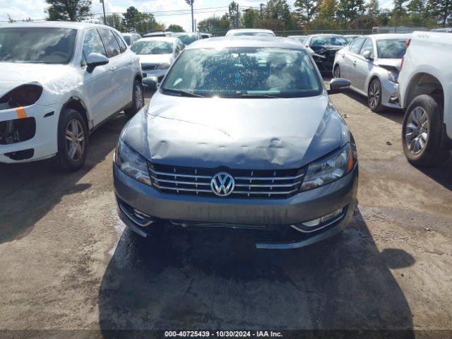 1VWCT7A32EC027855 Volkswagen Passat 1.8t Sel Premium