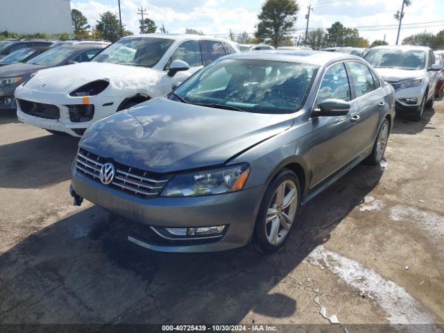 1VWCT7A32EC027855 Volkswagen Passat 1.8t Sel Premium