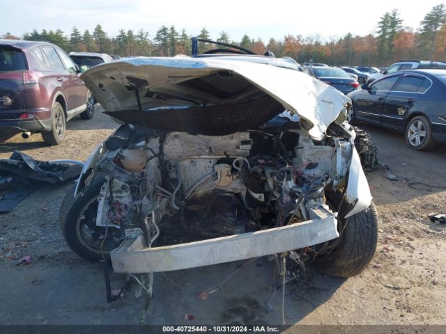 WA1GFCFSXFR004322 Audi Q3 2.0t Premium Plus