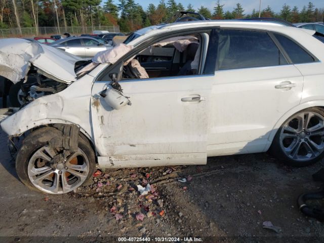 WA1GFCFSXFR004322 Audi Q3 2.0t Premium Plus