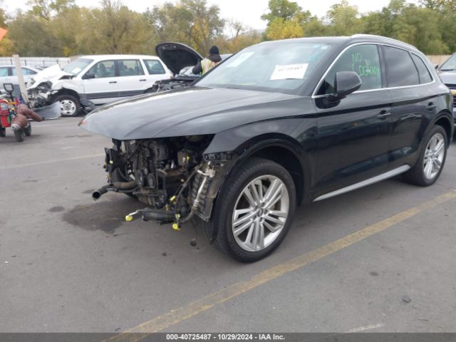 WA1BNAFY6K2068396 Audi Q5 45 Premium