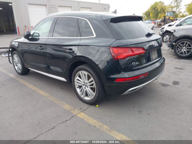 WA1BNAFY6K2068396 Audi Q5 45 Premium
