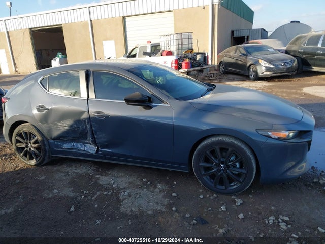 Mazda Mazda3 2.5 S Carbon Edition 2024 JM1BPBLMXR1715664 Image 13