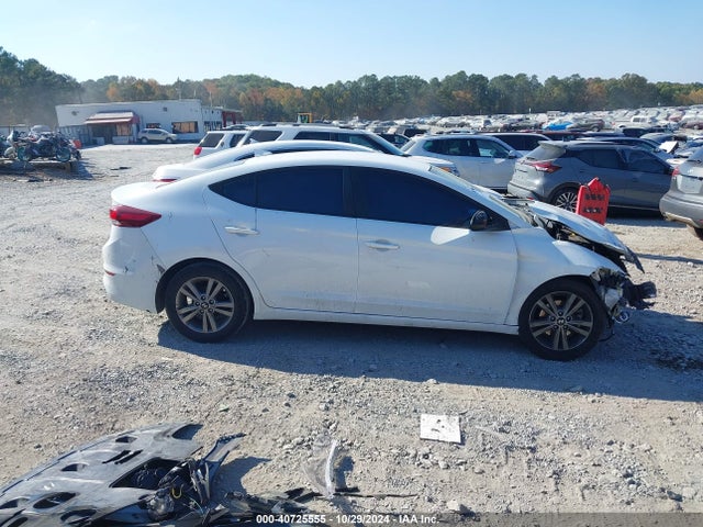 Hyundai ELANTRA SE 2017 5NPD84LF5HH124037 Image 14