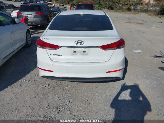 Hyundai ELANTRA SE 2017 5NPD84LF5HH124037 Image 17