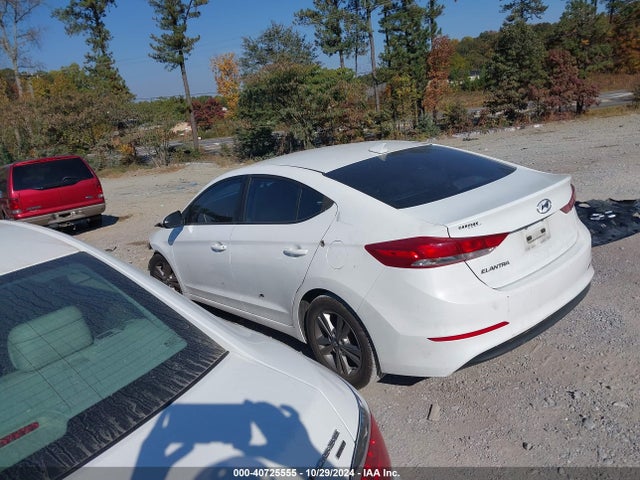 Hyundai ELANTRA SE 2017 5NPD84LF5HH124037 Image 3