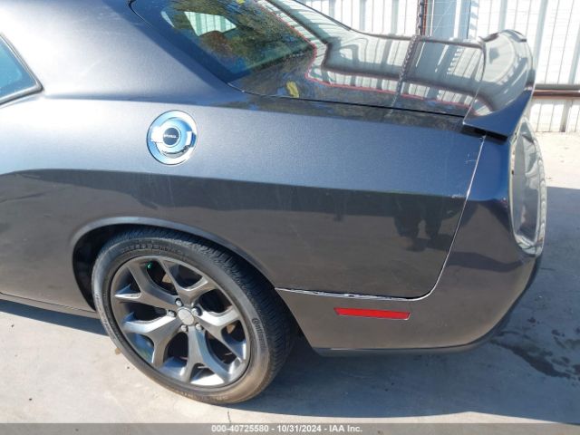 2C3CDZBT1FH758922 Dodge Challenger R/t Plus